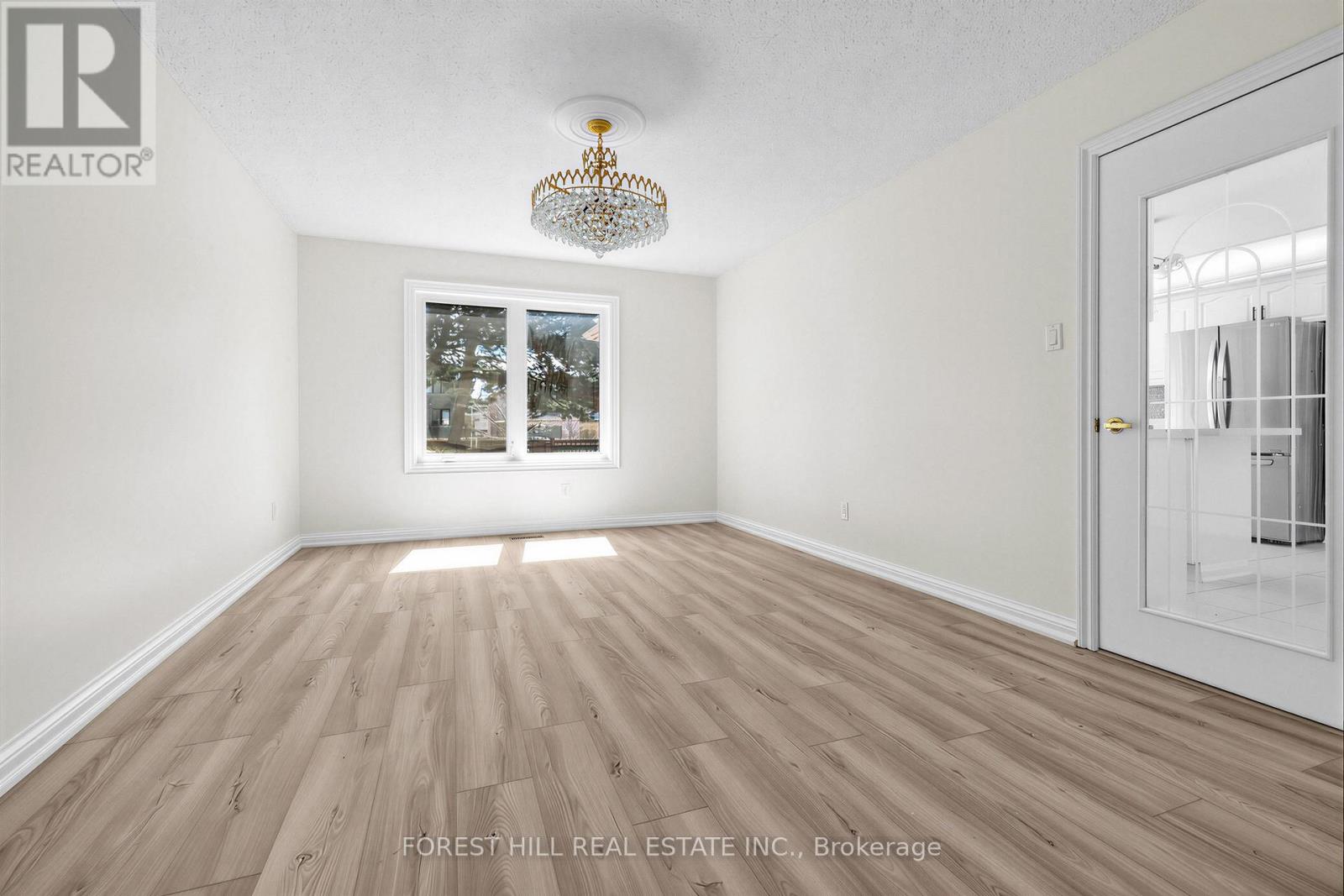 477 Cummer Avenue, Toronto, Ontario  M3A 3L2 - Photo 8 - C13512844