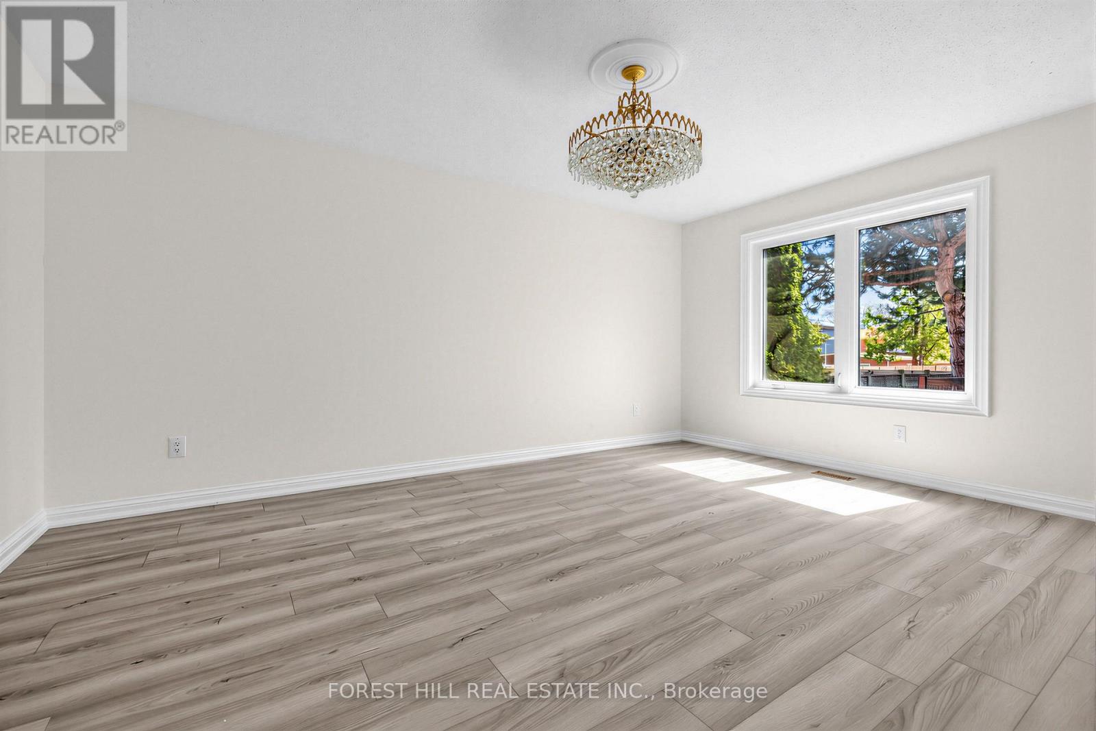 477 Cummer Avenue, Toronto, Ontario  M3A 3L2 - Photo 9 - C13512844