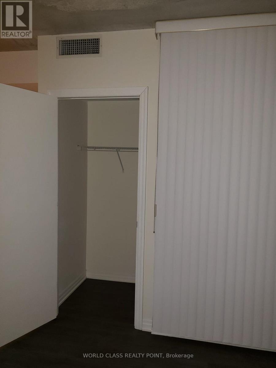 2411 - 88 Blue Jays Way, Toronto, Ontario  M5V 0L7 - Photo 6 - C13512852
