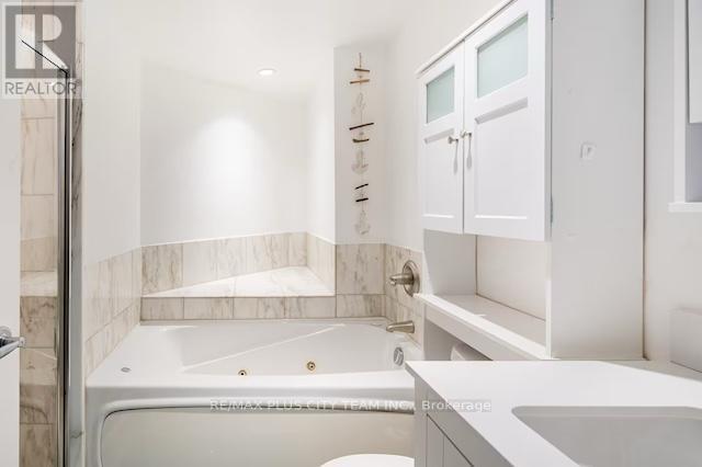 1608 - 208 Queens Quay W, Toronto, Ontario  M5J 2Y5 - Photo 7 - C13512874
