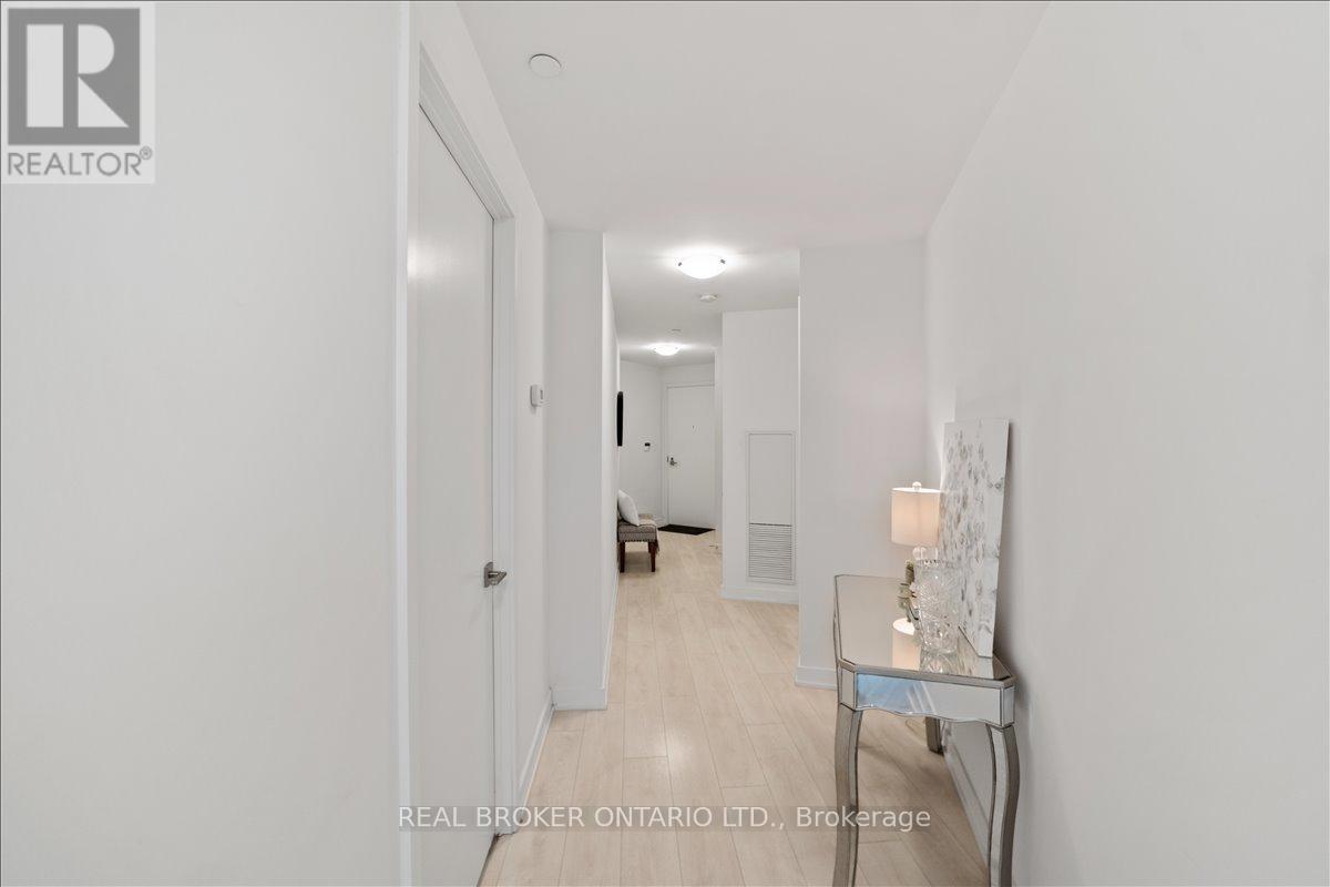 412 - 30 Ordnance Street, Toronto, Ontario  M6K 0C8 - Photo 6 - C13512920