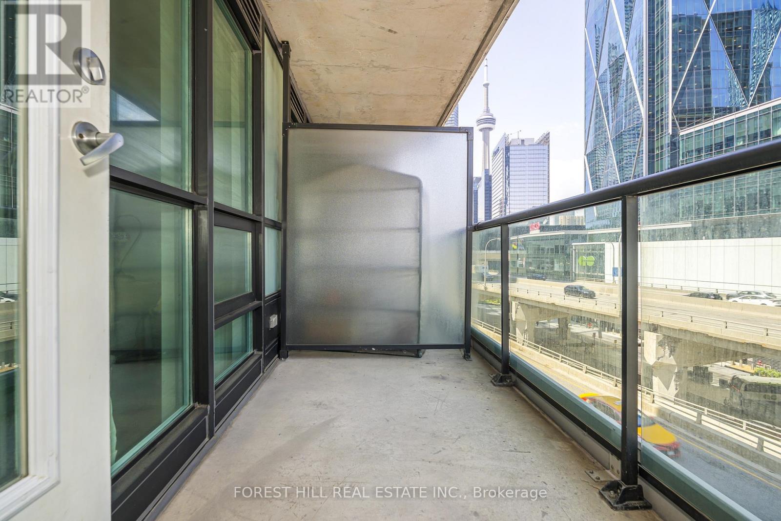 604 - 16 Yonge Street, Toronto, Ontario  M5E 2A1 - Photo 17 - C13512924