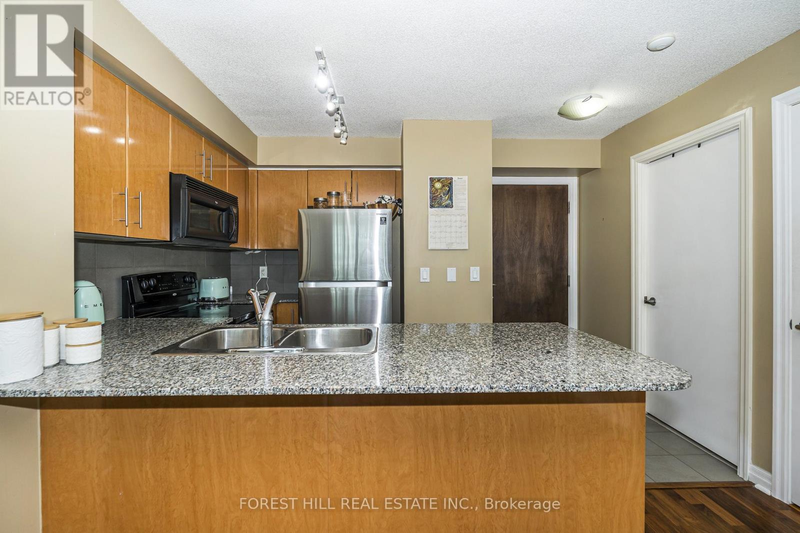 604 - 16 Yonge Street, Toronto, Ontario  M5E 2A1 - Photo 6 - C13512924