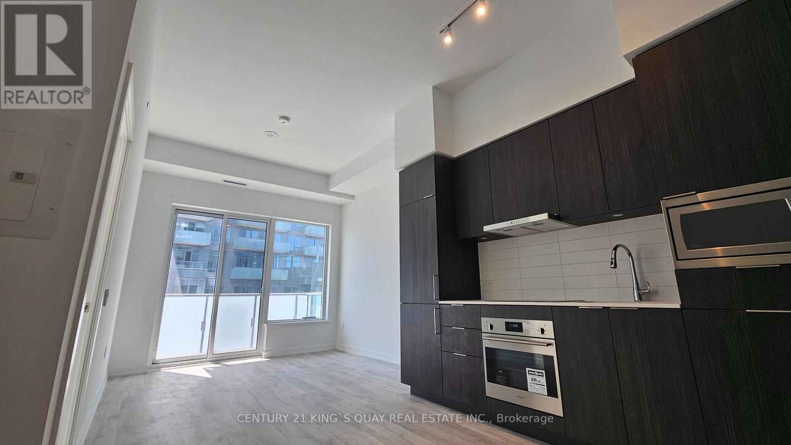824 - 7 Golden Lion Heights, Toronto, Ontario  M2M 0C1 - Photo 6 - C13512940