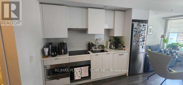 705 - 195 Redpath Avenue, Toronto, Ontario  M4P 0E4 - Photo 4 - C13512968