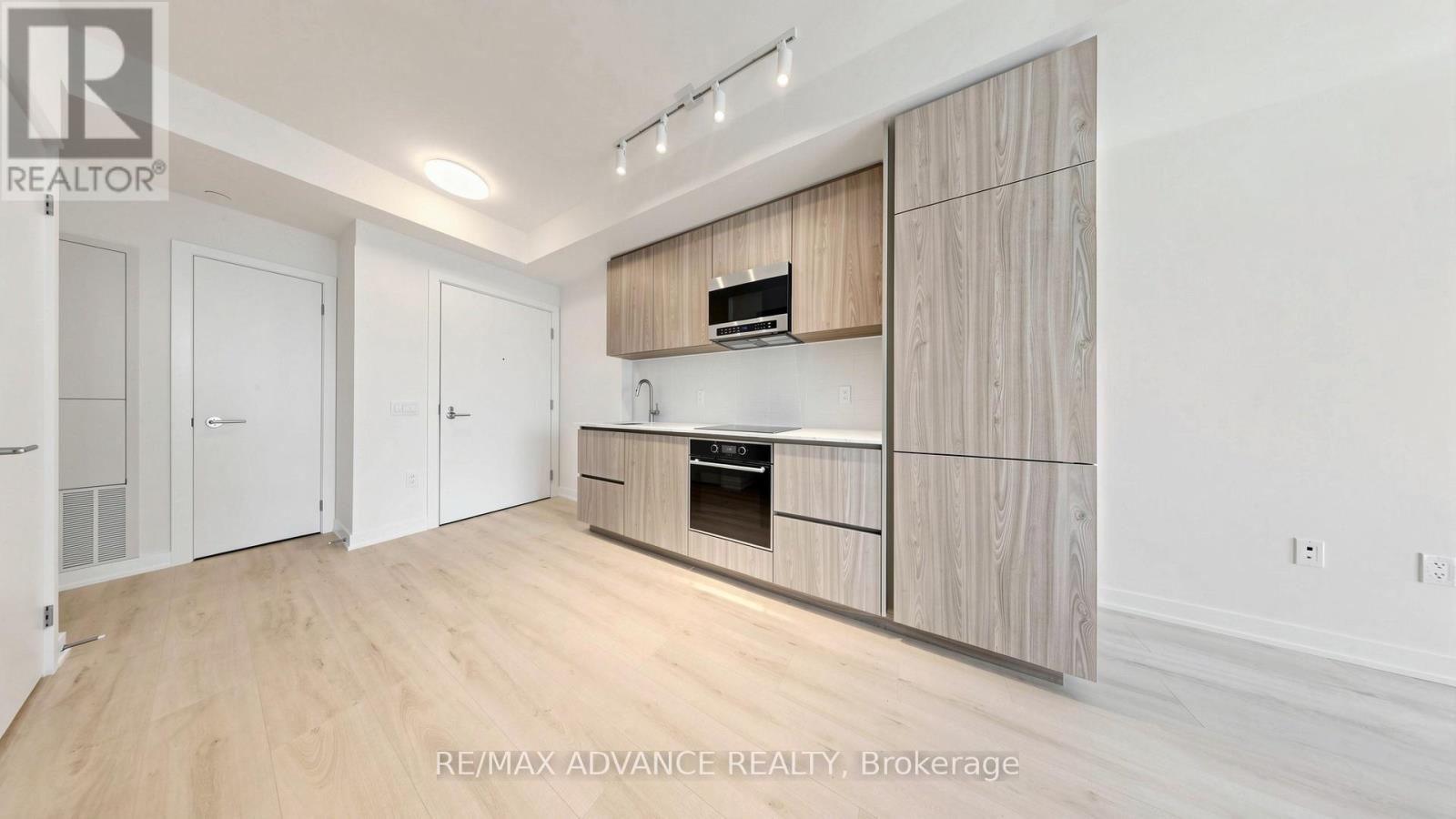 3013 - 110 Broadway Avenue, Toronto, Ontario  M4P 1V7 - Photo 9 - C13502296