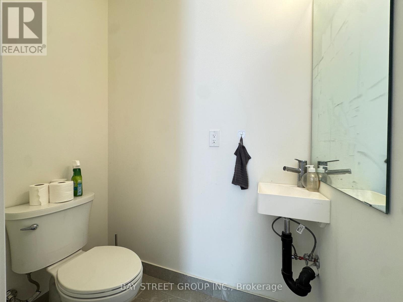 914 - 2 Steckley House Lane, Richmond Hill, Ontario  L4S 1M4 - Photo 6 - N13512866