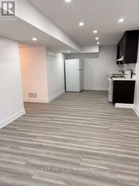 352 Carlissa Run N, Newmarket, Ontario  L3X 3J9 - Photo 6 - N13512902
