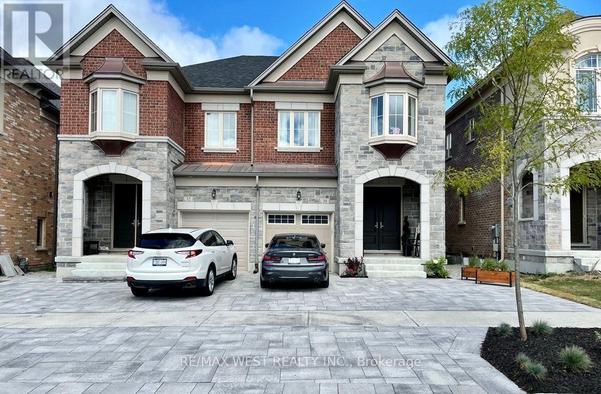 30 Drizzel Cres Crescent, Richmond Hill, Ontario  L4E 0G9 - Photo 2 - N13512904