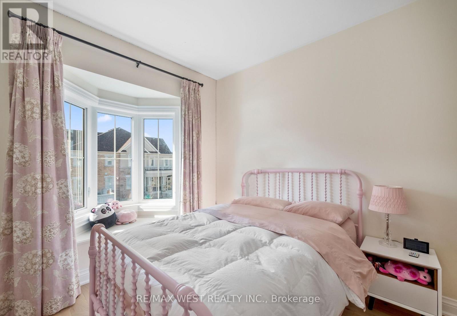30 Drizzel Cres Crescent, Richmond Hill, Ontario  L4E 0G9 - Photo 23 - N13512904