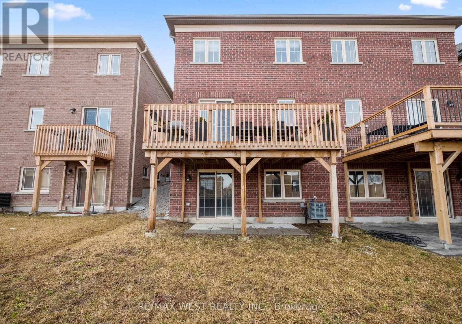 30 Drizzel Cres Crescent, Richmond Hill, Ontario  L4E 0G9 - Photo 35 - N13512904