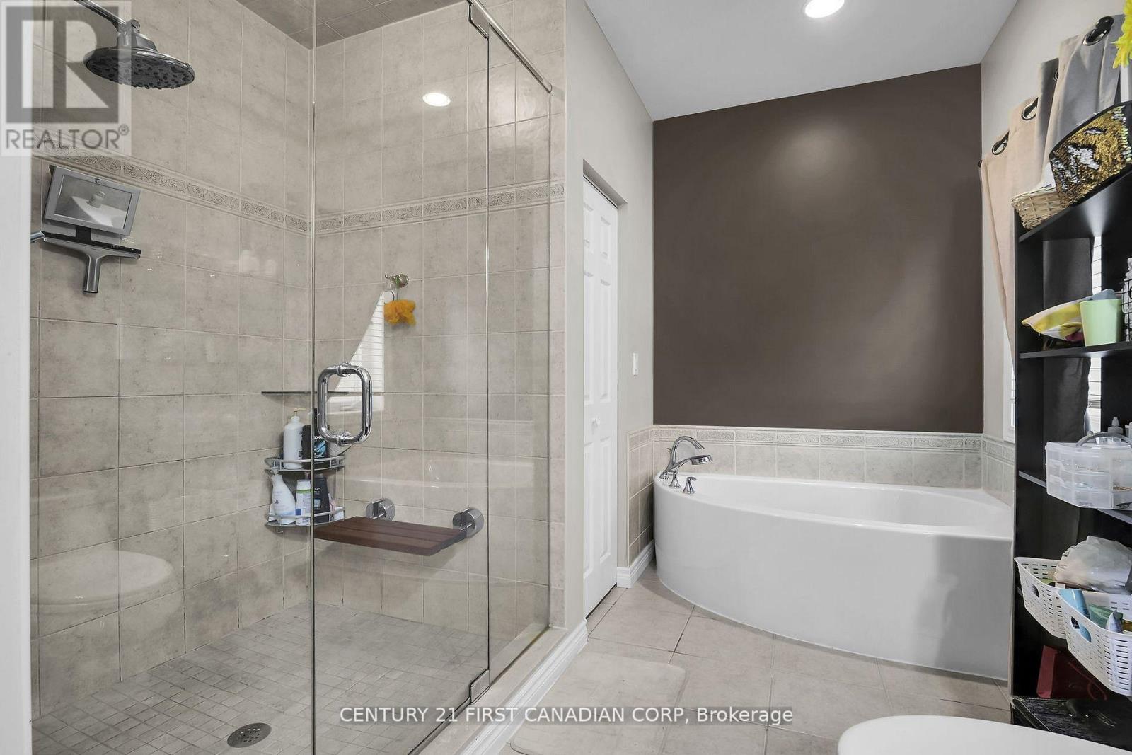1924 Foxwood Avenue, London North, Ontario  N6G 0C5 - Photo 23 - X13513078