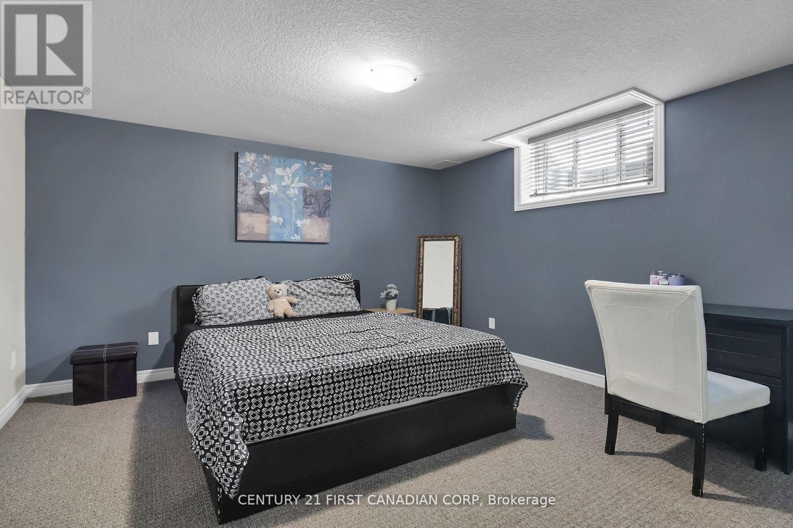1924 Foxwood Avenue, London North, Ontario  N6G 0C5 - Photo 36 - X13513078