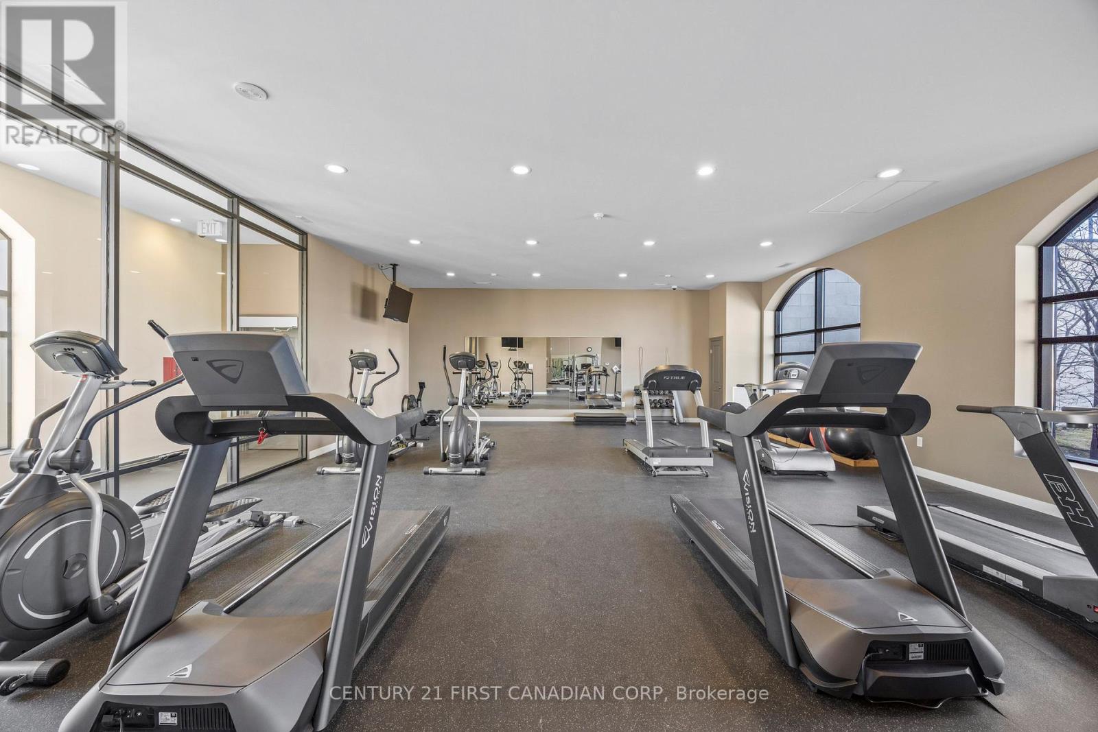 605 - 240 Villagewalk Boulevard, London North, Ontario  N6G 0P6 - Photo 36 - X13513436