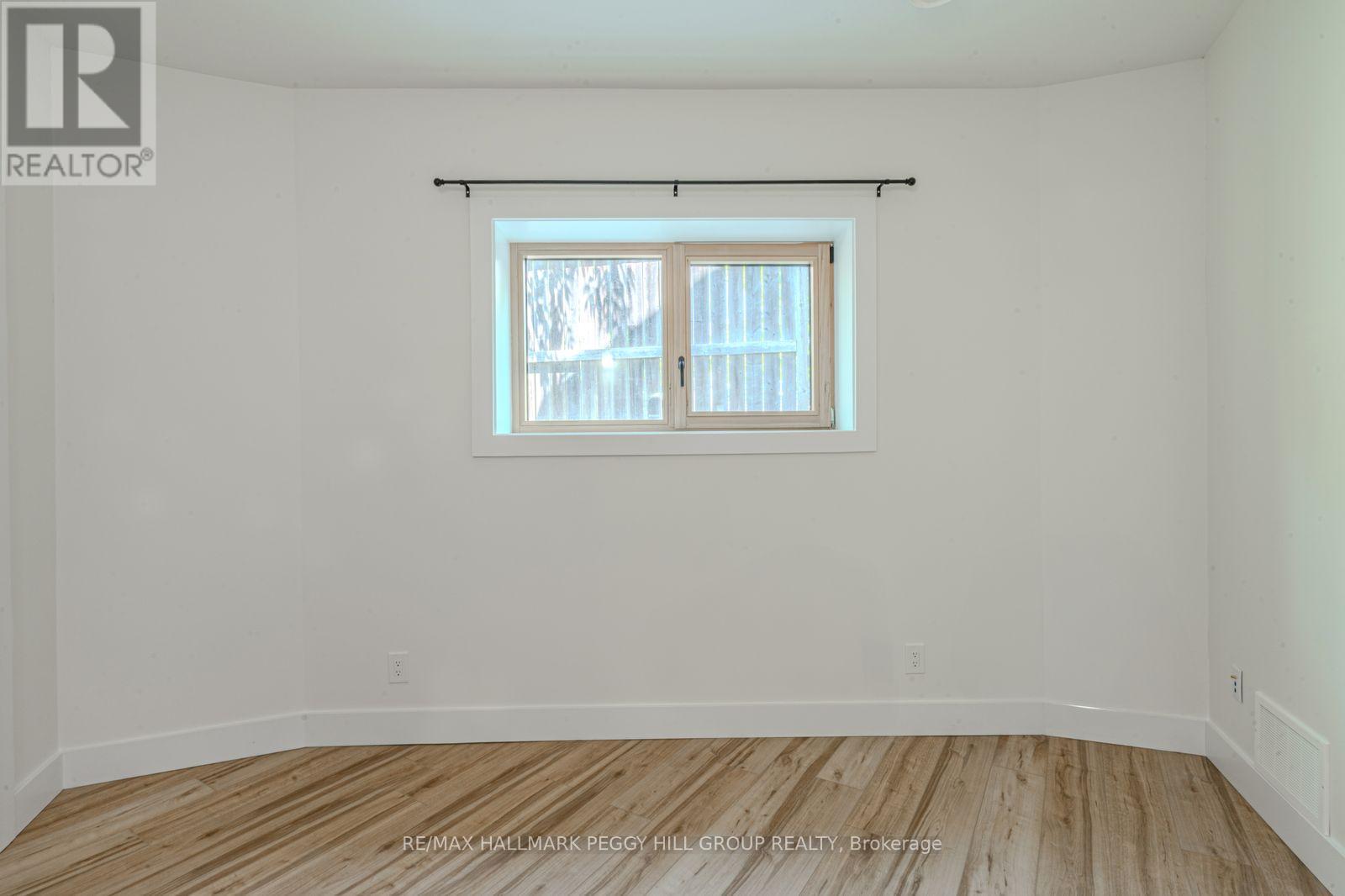 Lower - 210 Patterson Road, Barrie (Ardagh), Ontario  L4N 9B8 - Photo 7 - S13512960