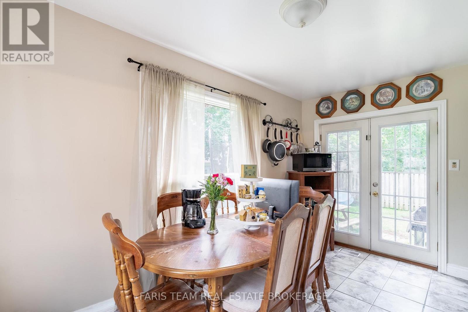 24 Shortreed Court, Barrie (West Bayfield), Ontario  L4N 7H8 - Photo 8 - S13512996