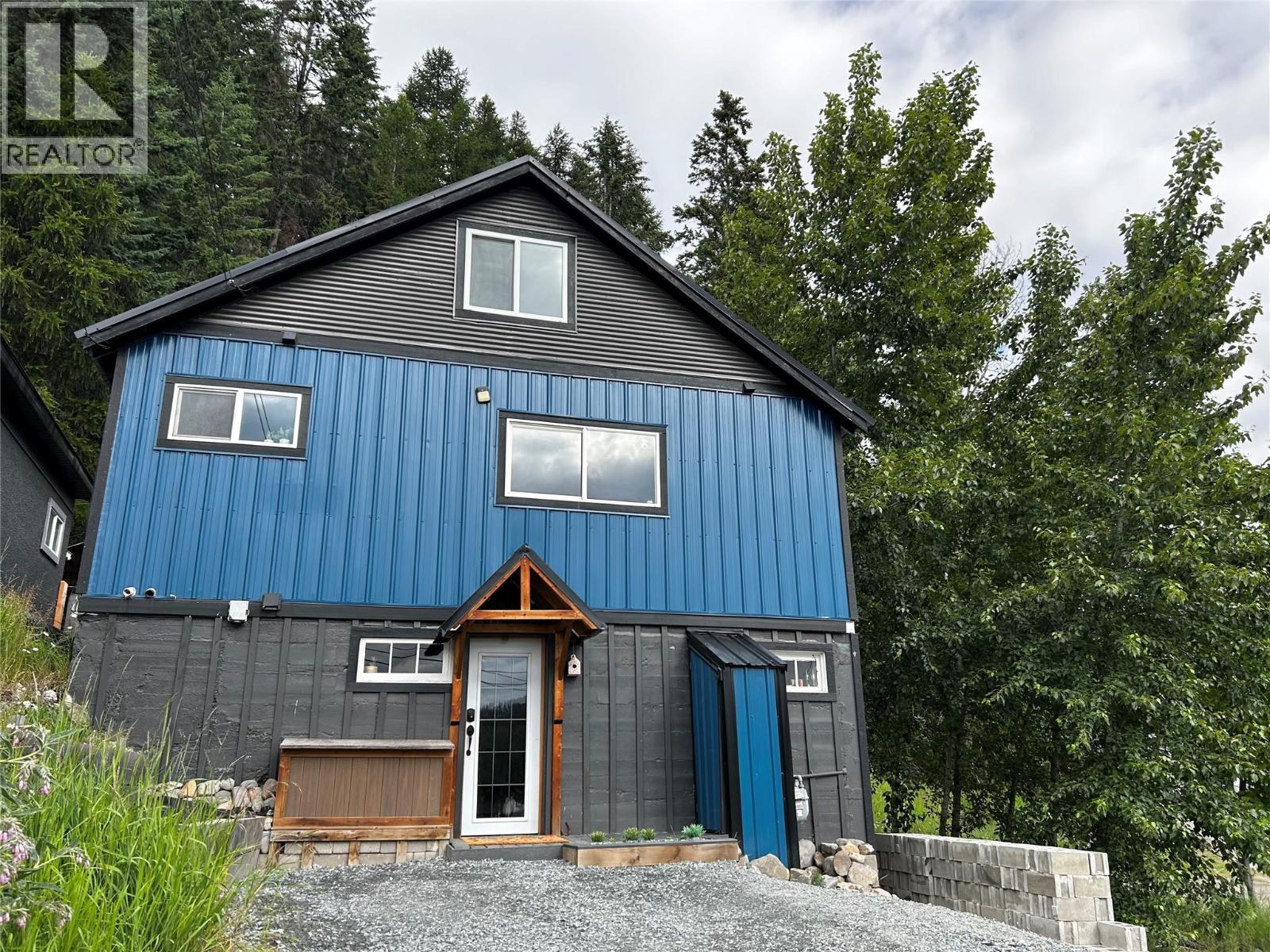 450 Deer Park Avenue, Kimberley, British Columbia V1A 2J8 - Photo 1 - 10393074