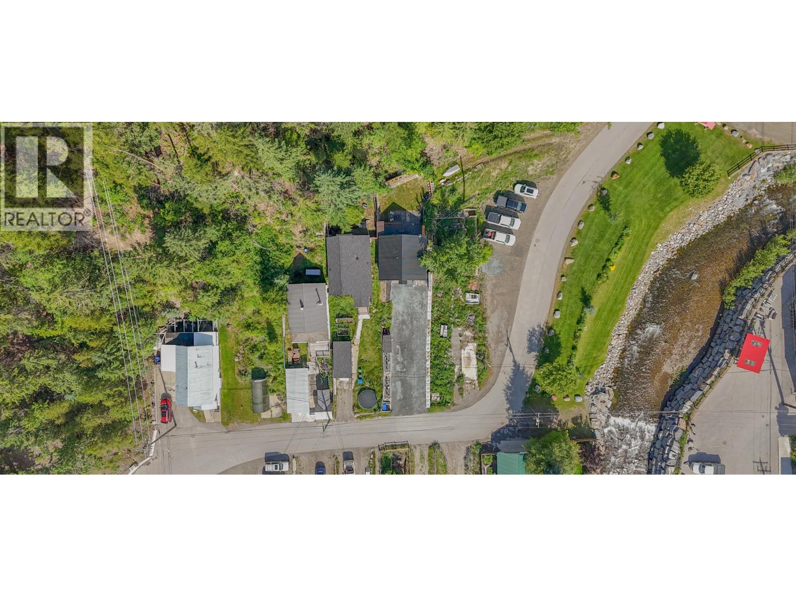 450 Deer Park Avenue, Kimberley, British Columbia V1A 2J8 - Photo 42 - 10393074