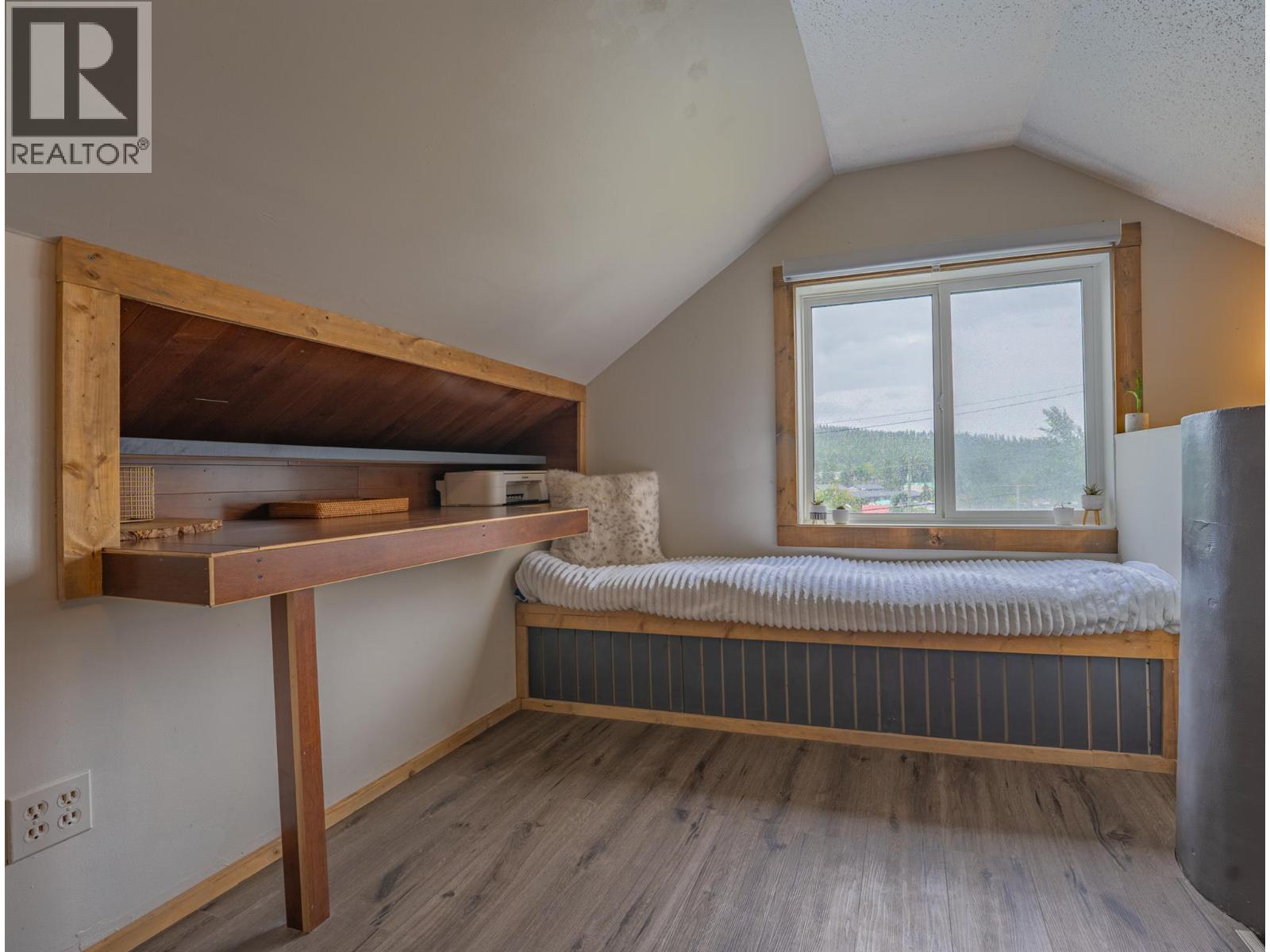 450 Deer Park Avenue, Kimberley, British Columbia V1A 2J8 - Photo 31 - 10393074