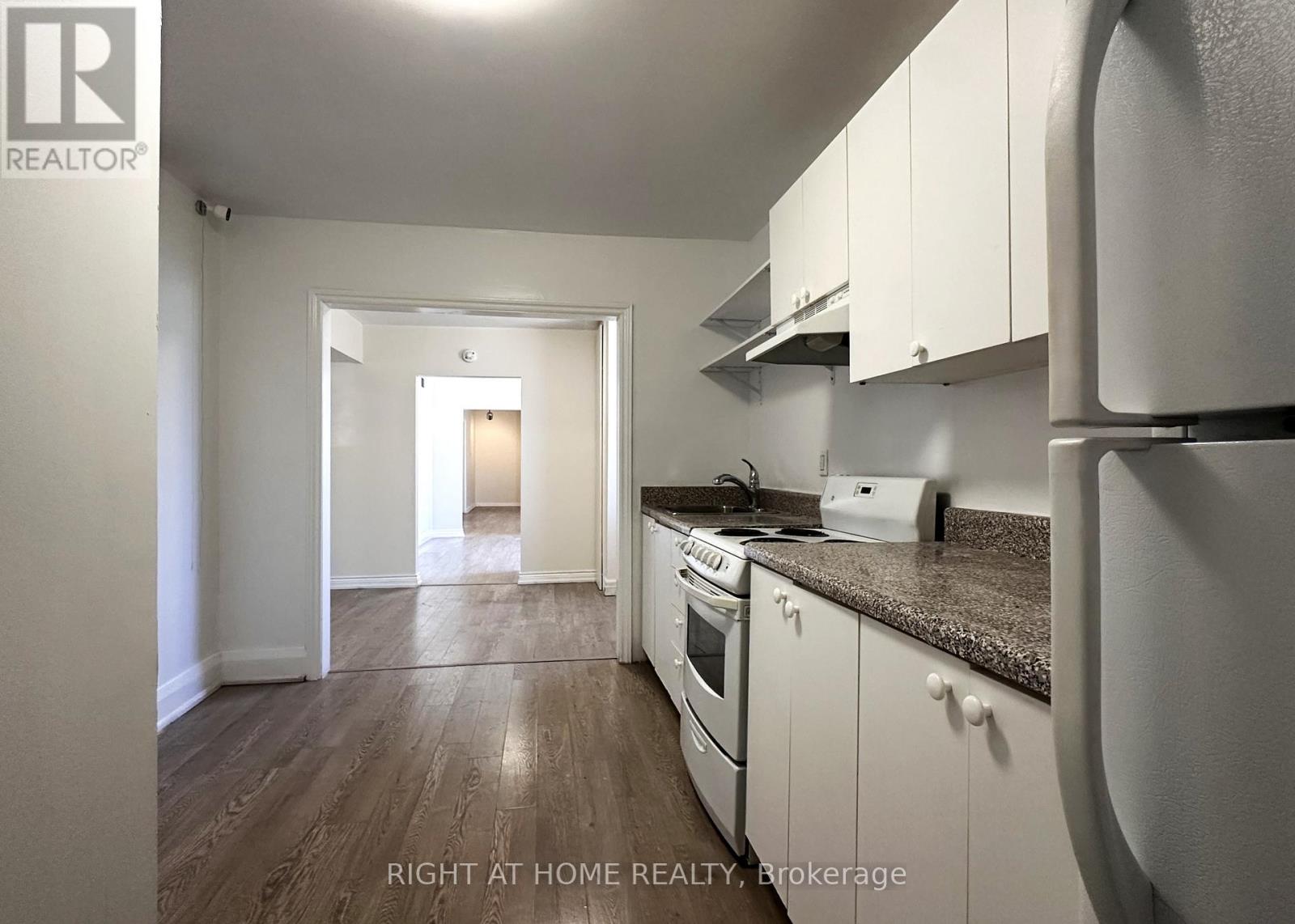 202 - 1911 Weston Road, Toronto, Ontario M9N 1W7 - Photo 17 - W13512850