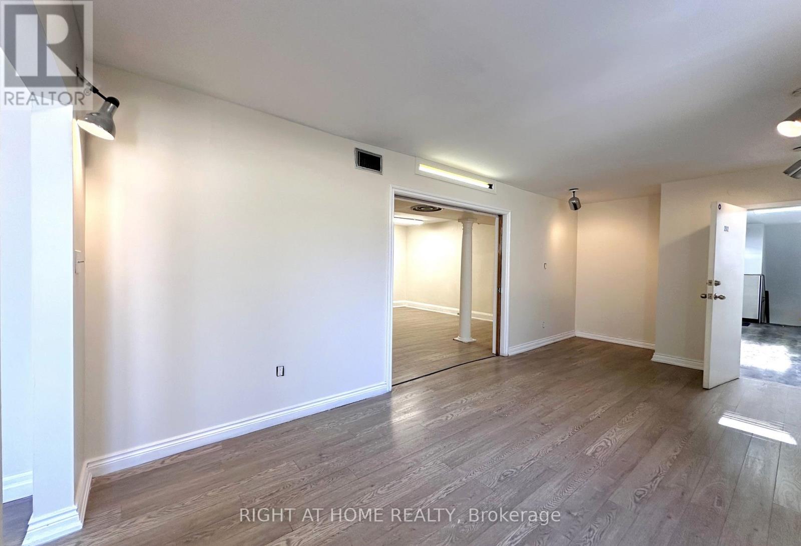 202 - 1911 Weston Road, Toronto, Ontario M9N 1W7 - Photo 6 - W13512850