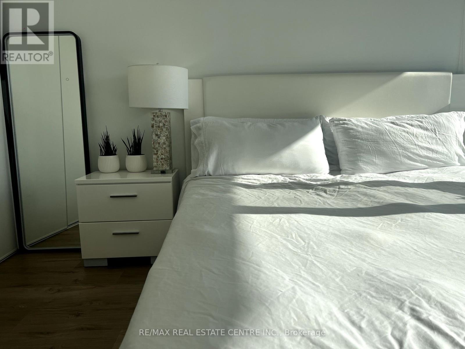 A217 - 3210 Dakota Commons Circle, Burlington, Ontario  L7M 2A8 - Photo 13 - W13512906