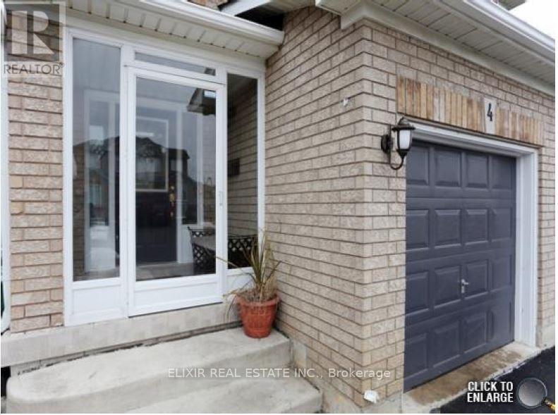 4 Lonestar Crescent, Brampton, Ontario  L7A 2H9 - Photo 2 - W13512962