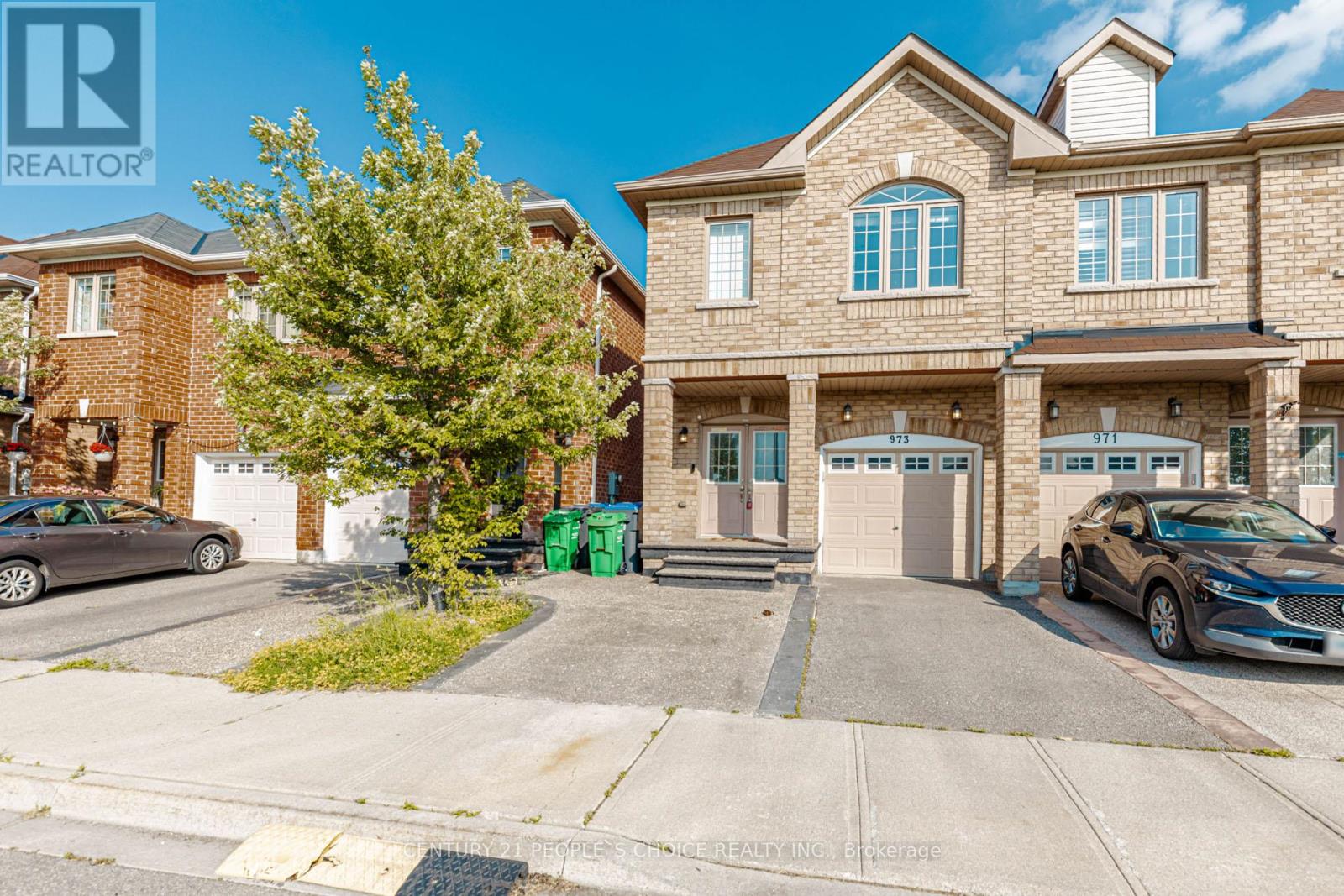 Upper - 973 Francine Crescent, Mississauga, Ontario  L5V 0E2 - Photo 2 - W13512974