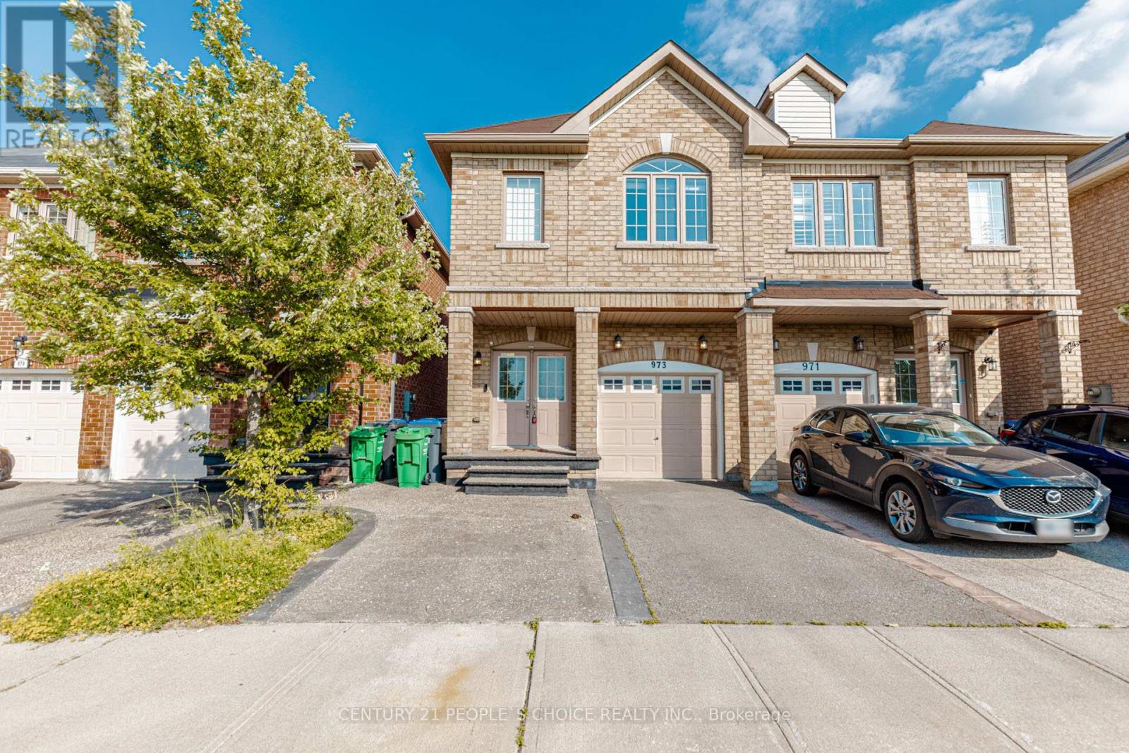 Upper - 973 Francine Crescent, Mississauga, Ontario  L5V 0E2 - Photo 3 - W13512974