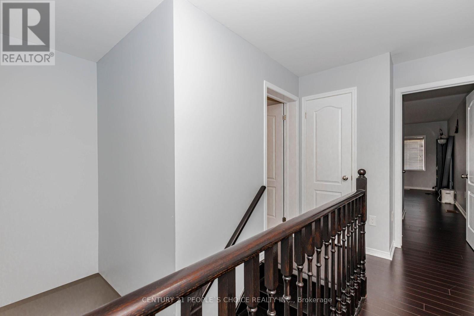 Upper - 973 Francine Crescent, Mississauga, Ontario  L5V 0E2 - Photo 30 - W13512974