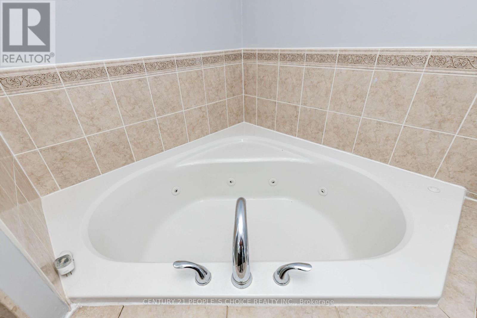 Upper - 973 Francine Crescent, Mississauga, Ontario  L5V 0E2 - Photo 38 - W13512974