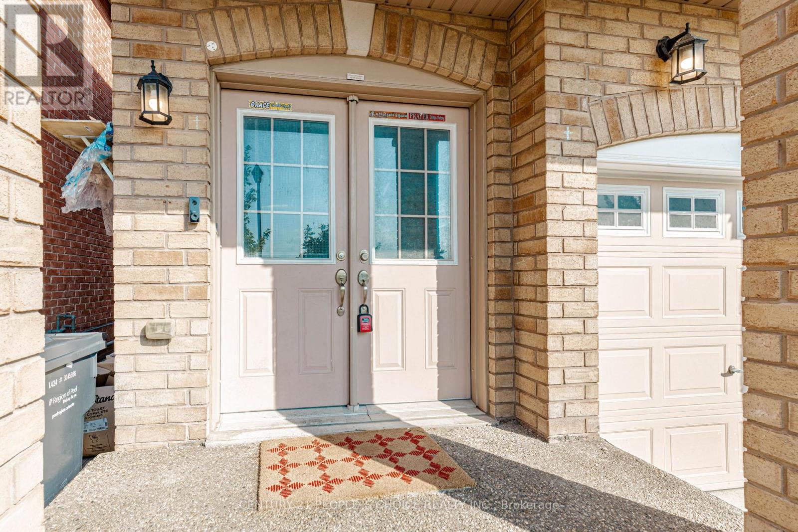 Upper - 973 Francine Crescent, Mississauga, Ontario  L5V 0E2 - Photo 7 - W13512974