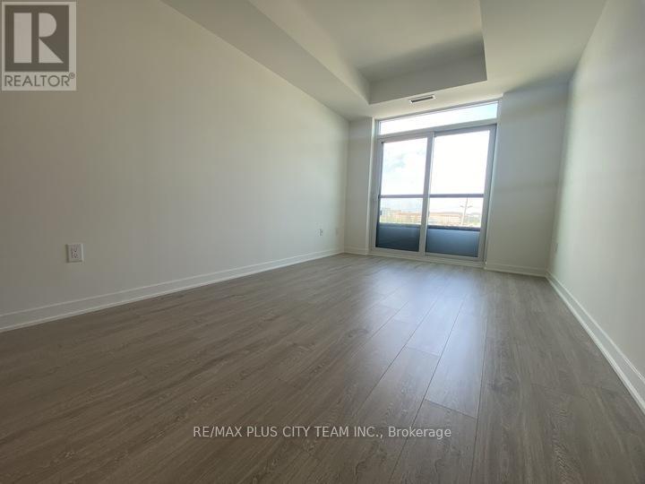 610 - 2495 Eglinton Avenue W, Mississauga, Ontario  L5M 2T1 - Photo 2 - W13513002