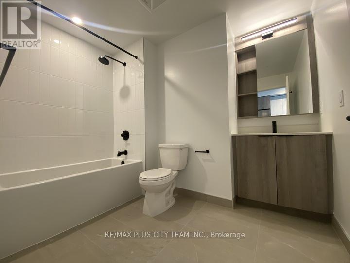 610 - 2495 Eglinton Avenue W, Mississauga, Ontario  L5M 2T1 - Photo 6 - W13513002