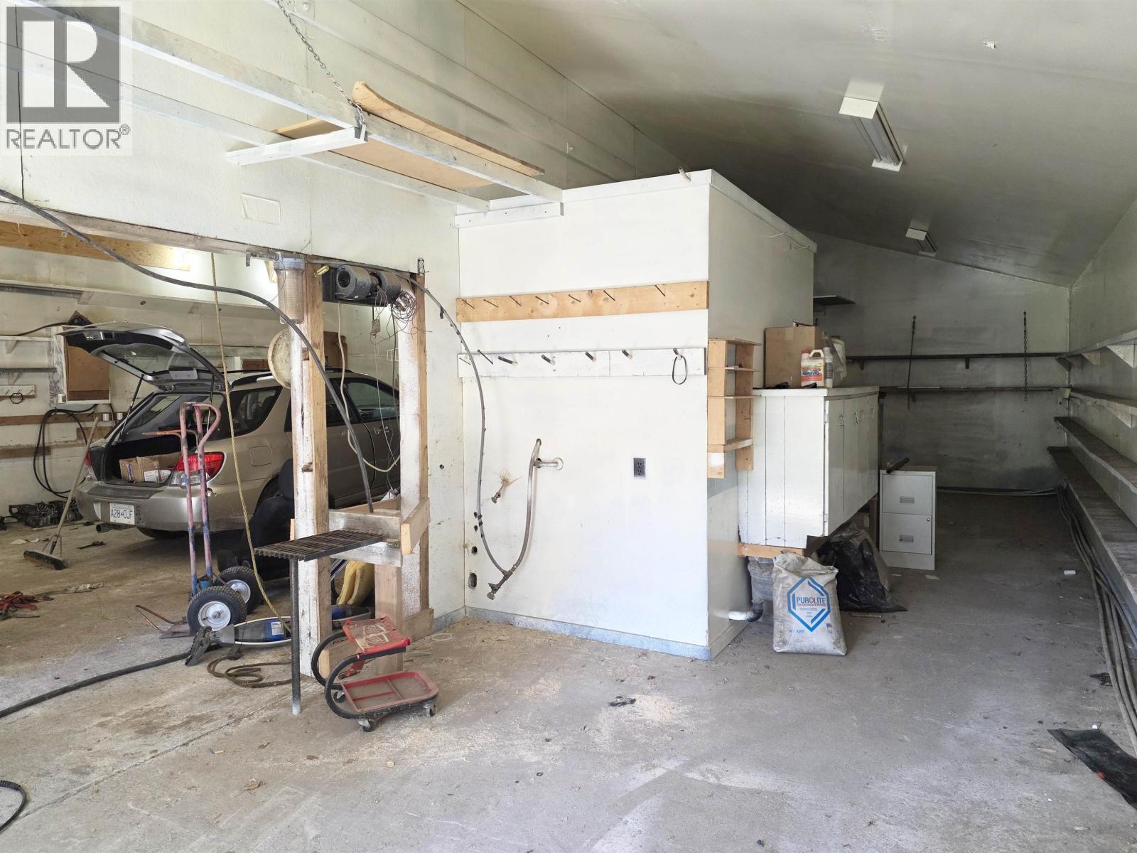 2962 Stebbe Road, Quesnel, British Columbia  V2J 7E6 - Photo 34 - R3141825