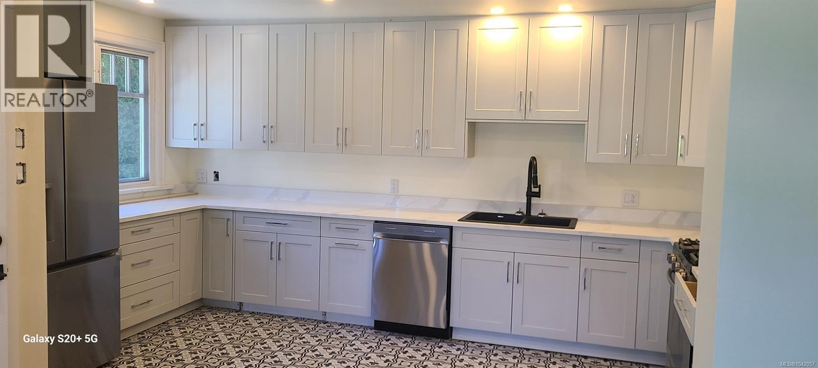 1276 Vista Hts, Victoria, British Columbia  V8T 2J1 - Photo 5 - 1042057