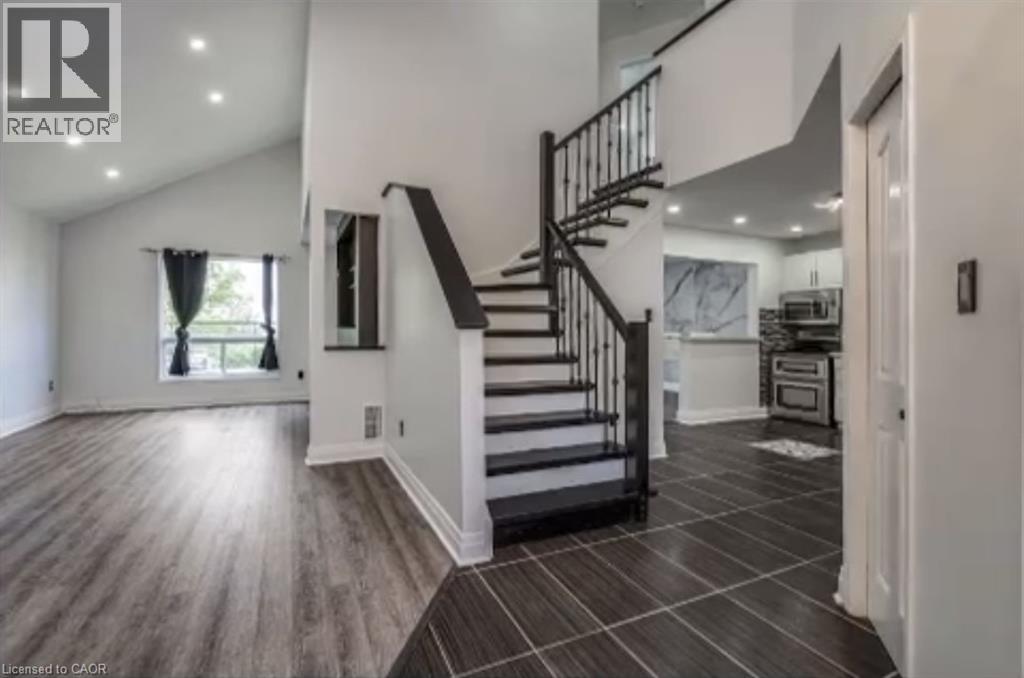 42 Thistlemoor Drive, Caledonia, Ontario  N3W 2K4 - Photo 4 - 40844578