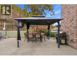 2218 Omineca Place, Kelowna, British Columbia  V1V 1H7 - Photo 6 - 10390388