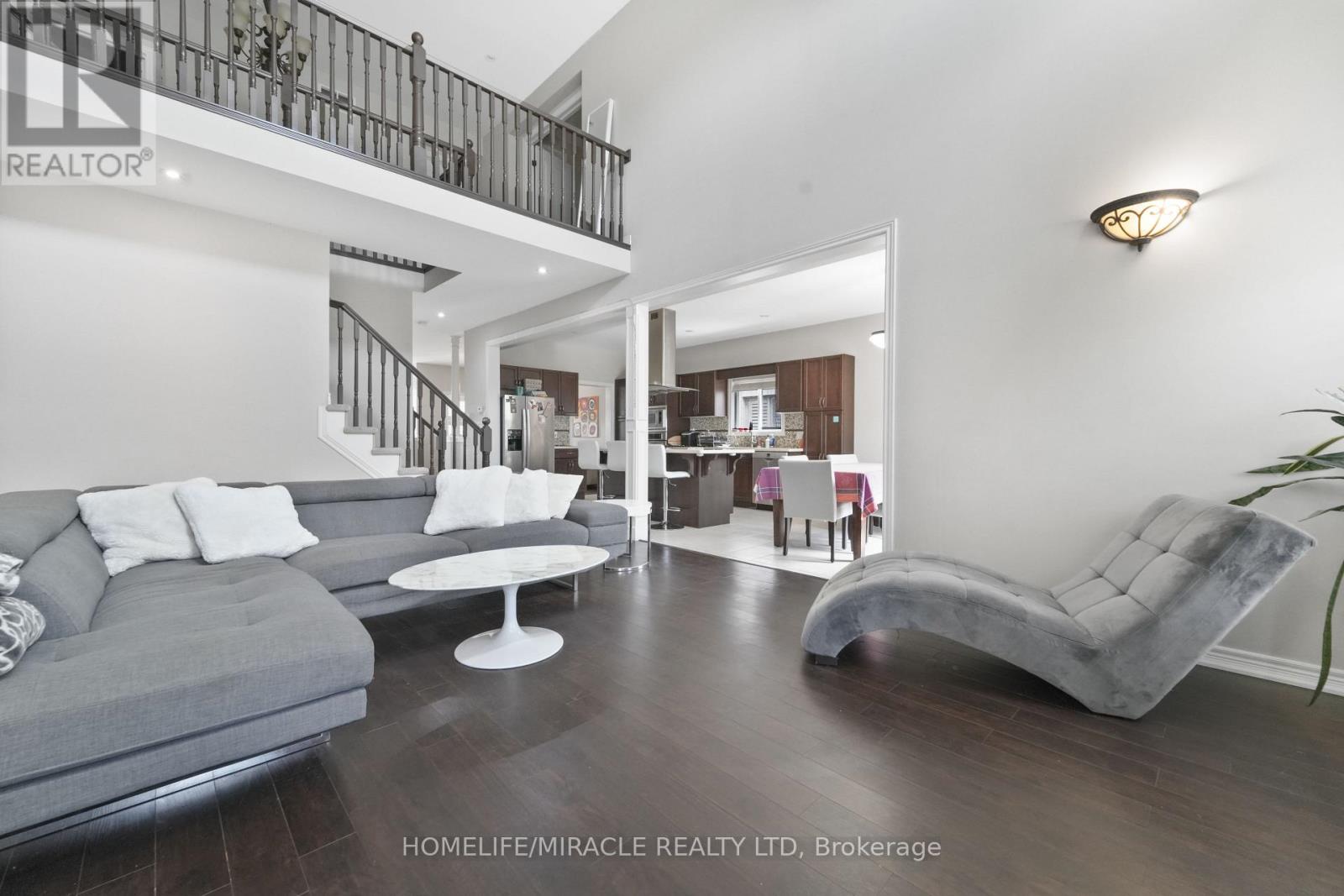 95 Tulip Tree Road, Thorold, Ontario  L2V 0A5 - Photo 10 - X13512828