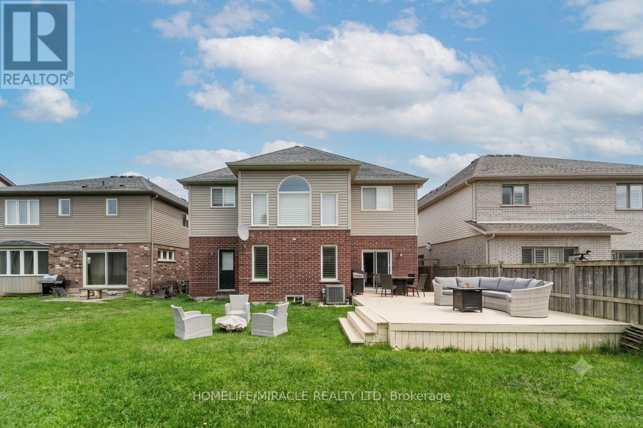 95 Tulip Tree Road, Thorold, Ontario  L2V 0A5 - Photo 32 - X13512828