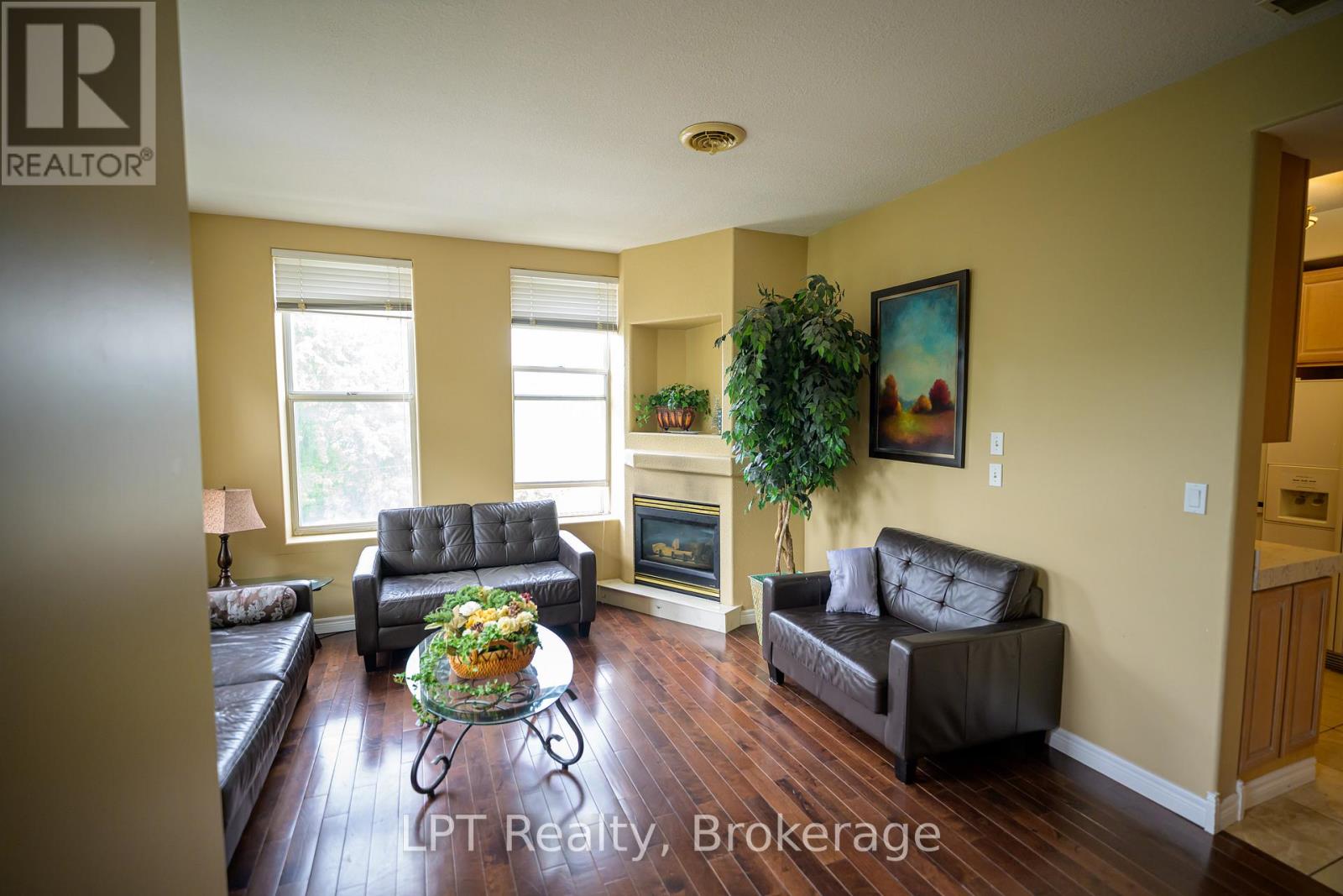 302 - 317 Queen Street, Chatham-Kent, Ontario N7M 2H7 - Photo 14 - X13513148
