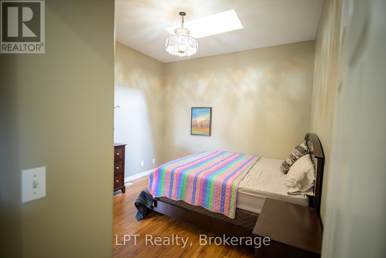 302 - 317 Queen Street, Chatham-Kent, Ontario N7M 2H7 - Photo 28 - X13513148