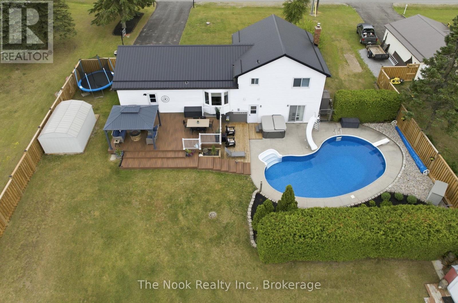 243 CORBETT DRIVE, Kawartha Lakes (Pontypool)