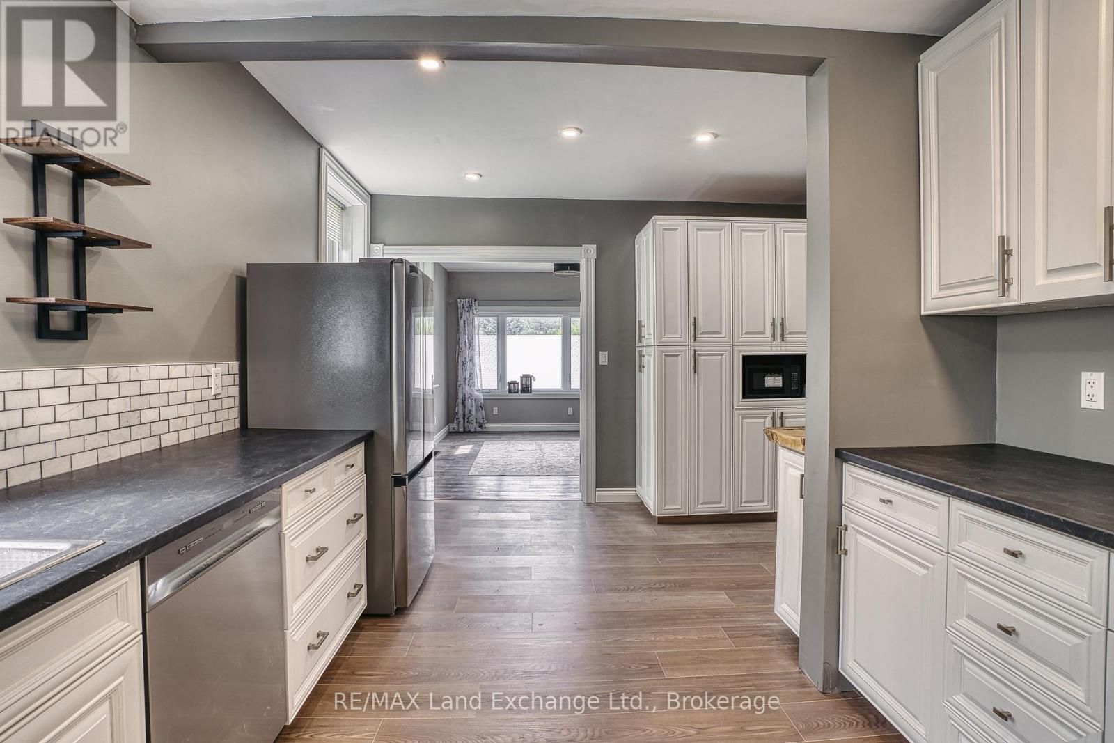 447 Goderich Street, Saugeen Shores, Ontario  N0H 2C4 - Photo 17 - X13513128
