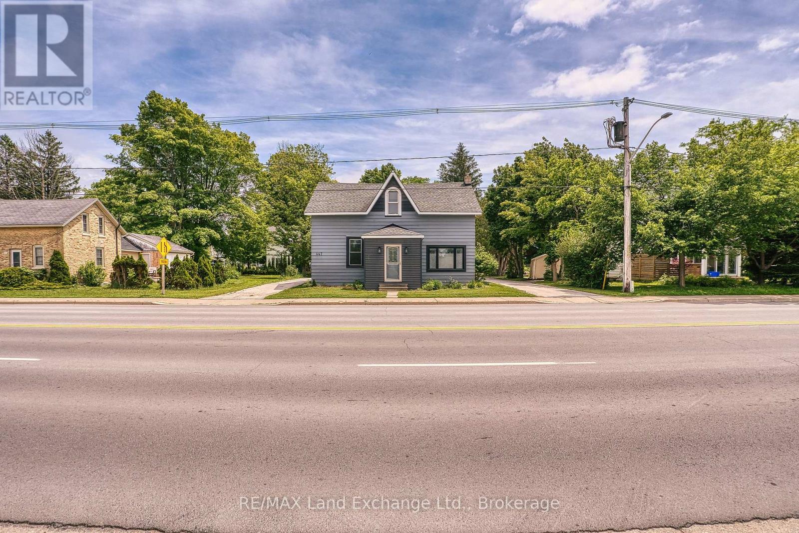 447 Goderich Street, Saugeen Shores, Ontario  N0H 2C4 - Photo 2 - X13513128