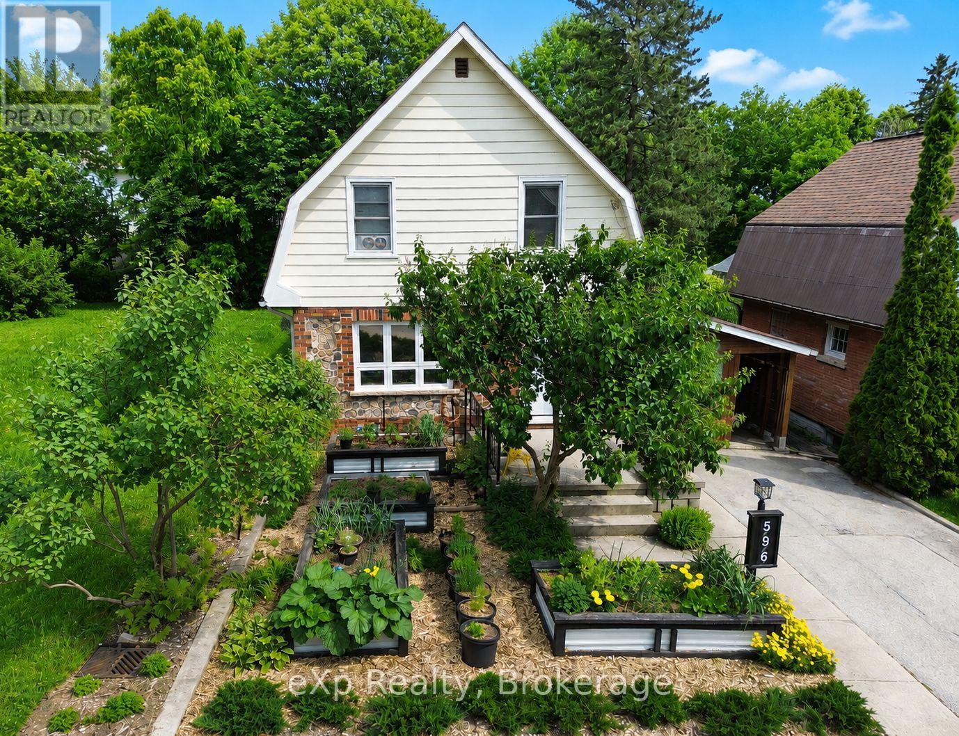 596 13TH A STREET W, Owen Sound, Ontario