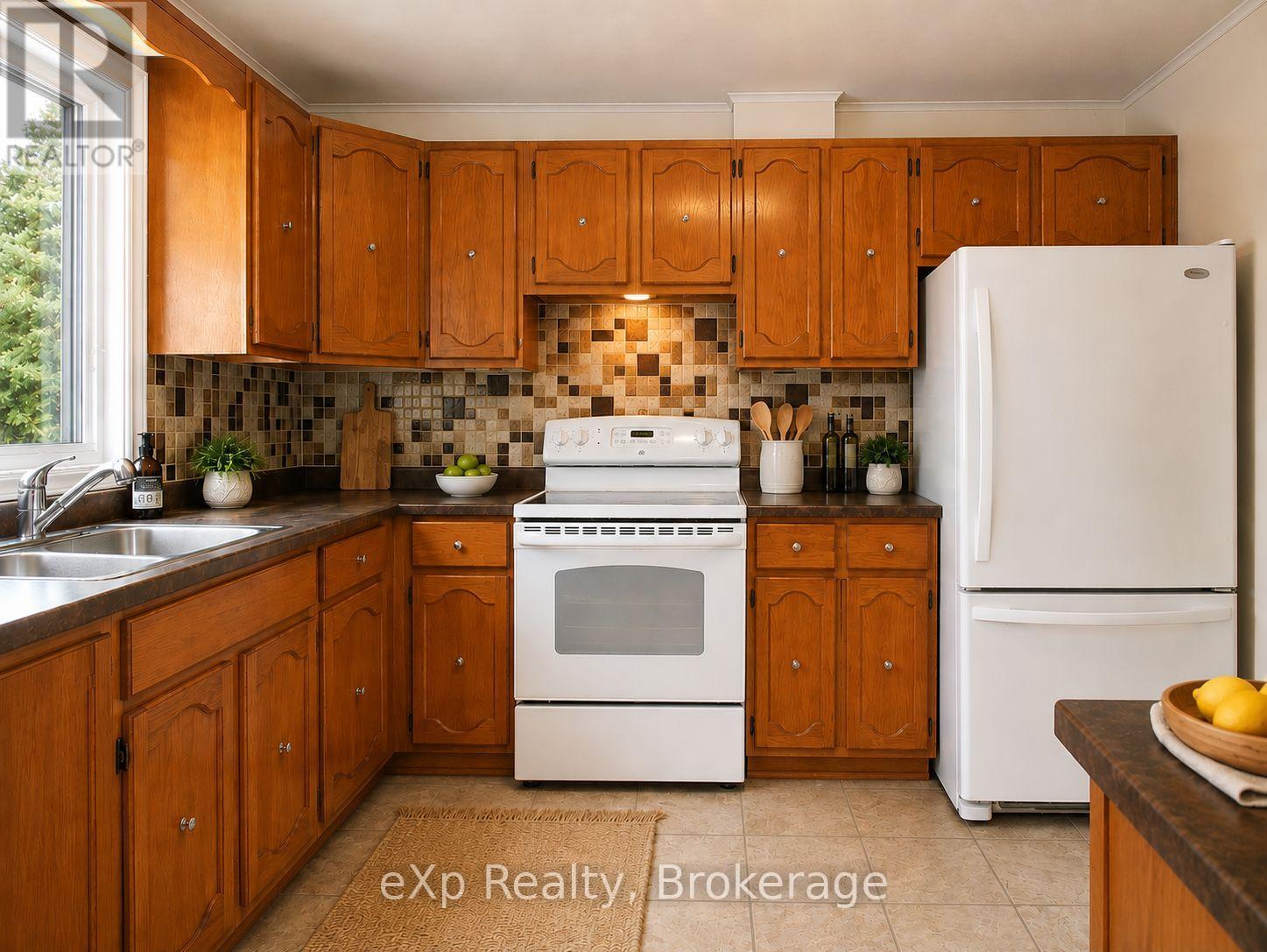 596 13th A Street W, Owen Sound, Ontario  N4K 3X4 - Photo 6 - X13513192