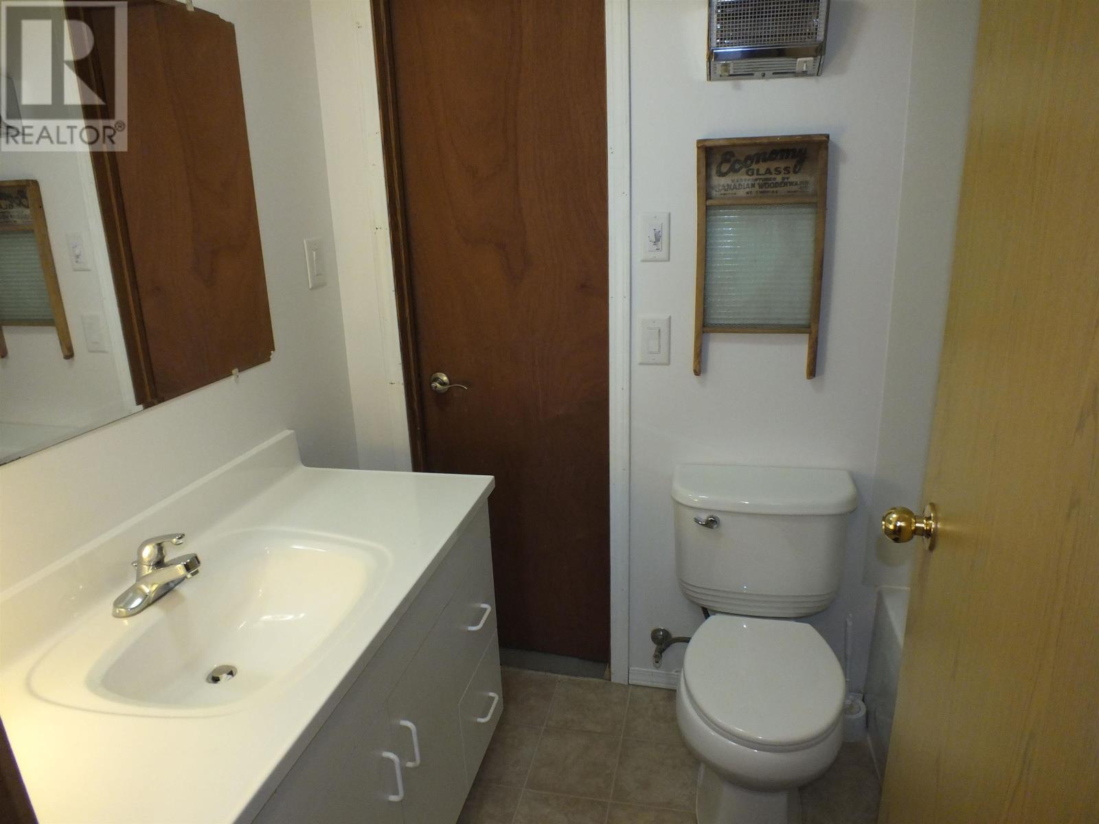 332 Erle St, Thunder Bay, Ontario  P7A 1N5 - Photo 27 - TB2601768