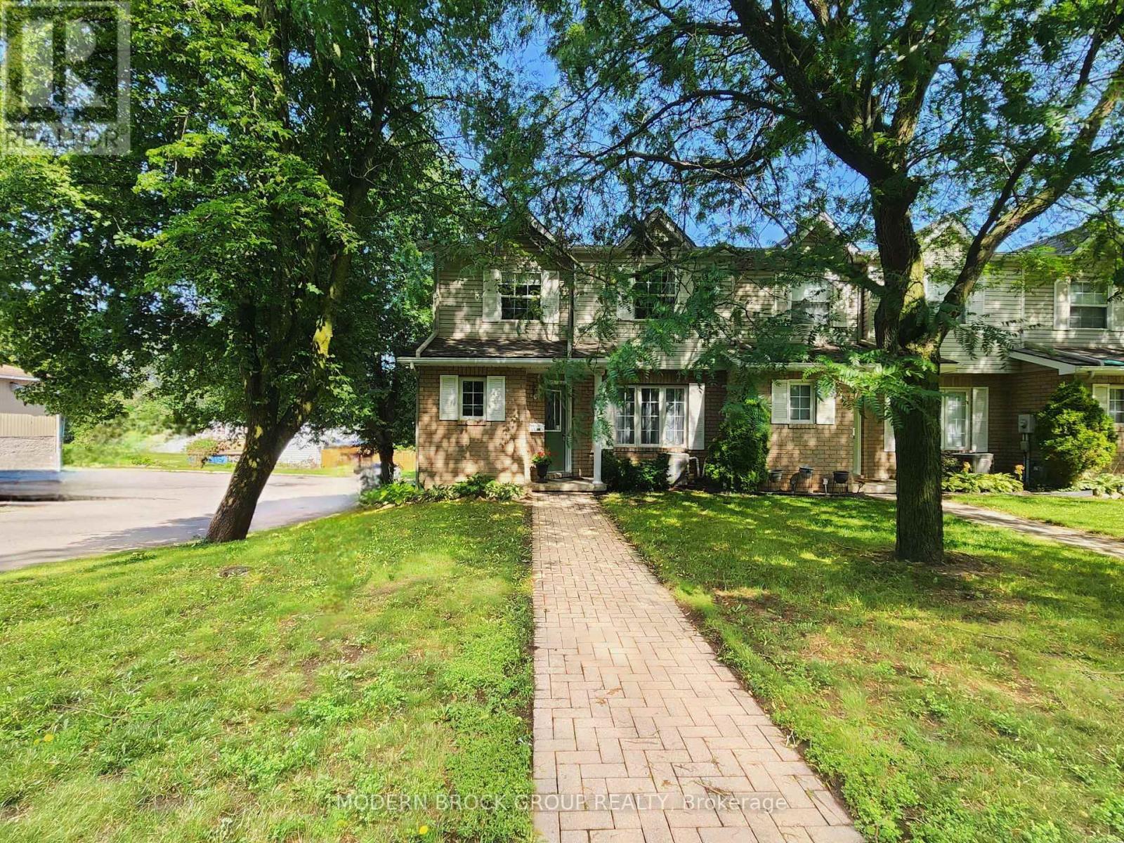 516 KING STREET W, Brockville, Ontario