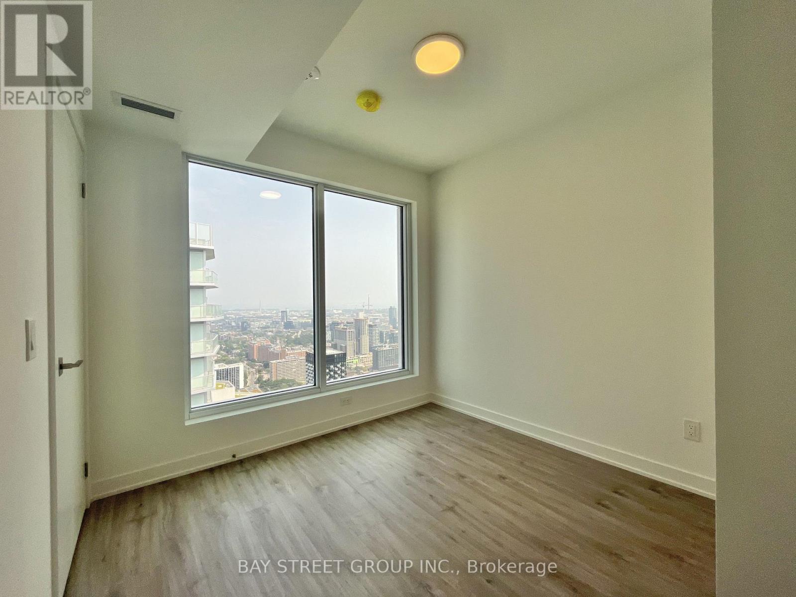 Lph10 - 252 Church Street, Toronto, Ontario  M5B 0E6 - Photo 10 - C13513076